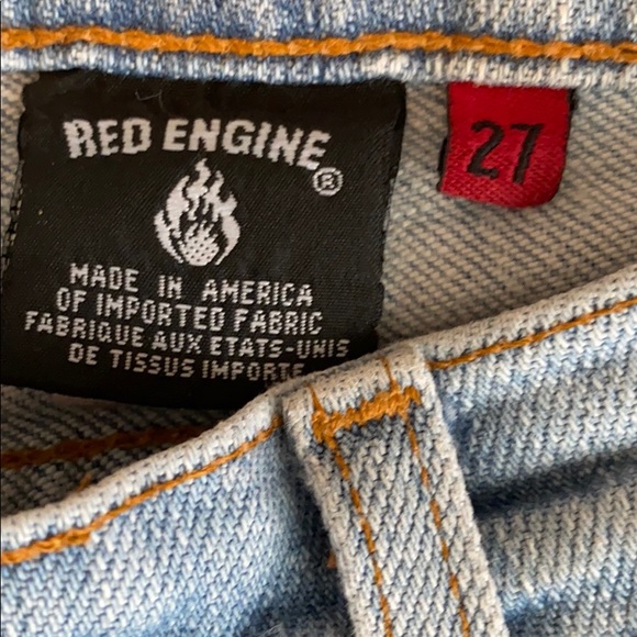 Red Engine denim Capris - Picture 4 of 5